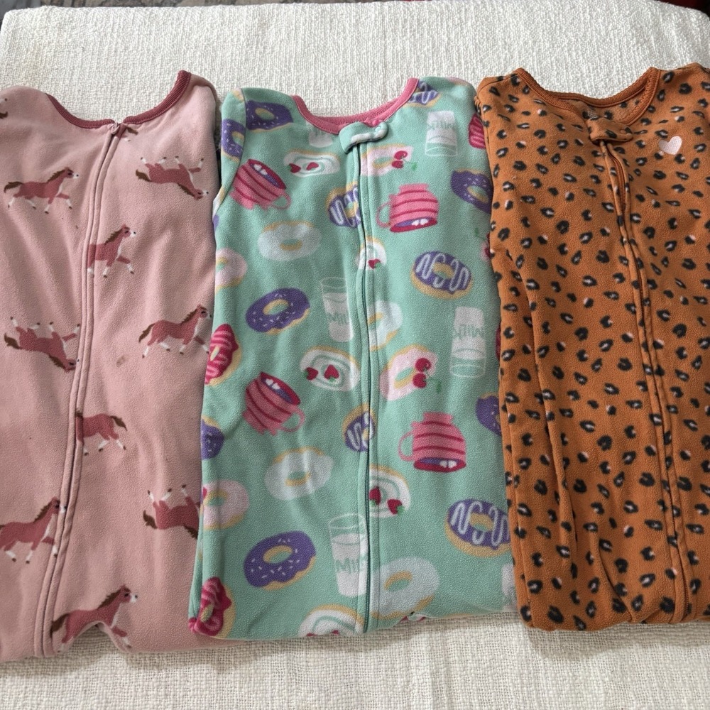 Carters Girls Pajamas 5T‎ Lot 3 Fleece Footed Sleepers Pink Horse Leopard Print